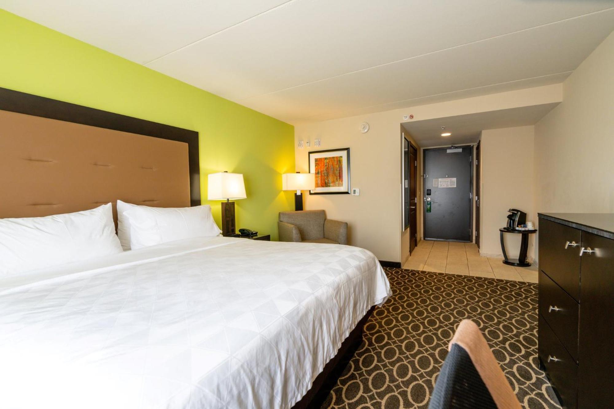 Holiday Inn Murfreesboro By Ihg Exterior photo